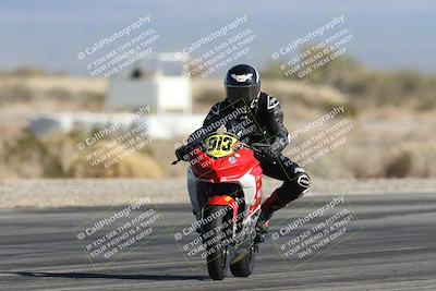 media/Dec-07-2025-CVMA (Sun) [[3e7d2de5dc]]/Race 5-Formula UL-CVMA Hooligans-American Thunder/